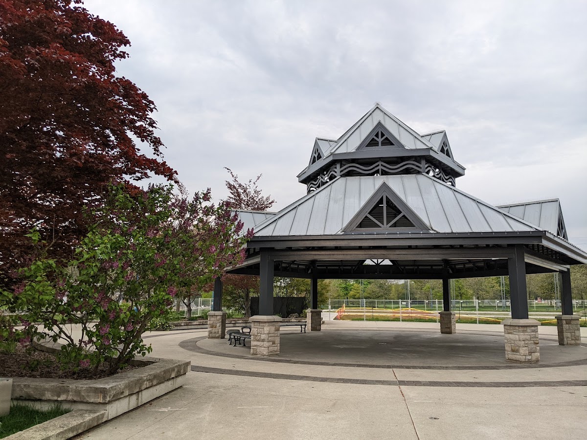 Port Credit Memorial Park