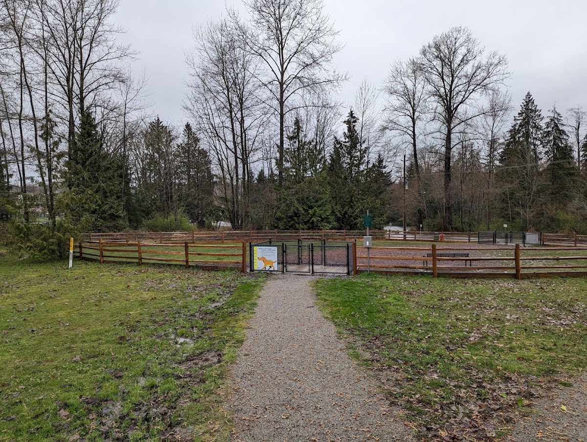 Confederation Park Small Dog Off-Leash Park