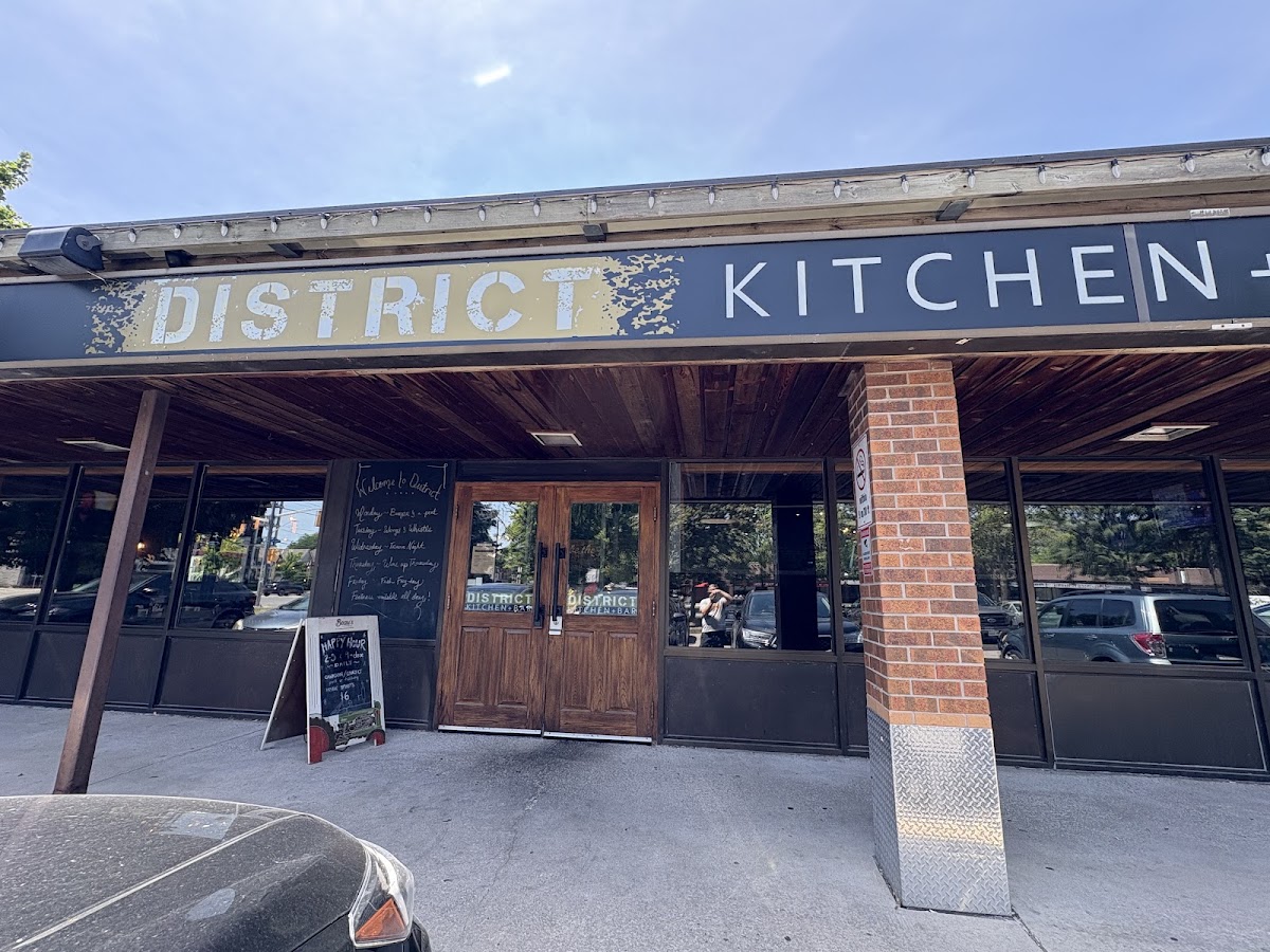 District Kitchen + Bar