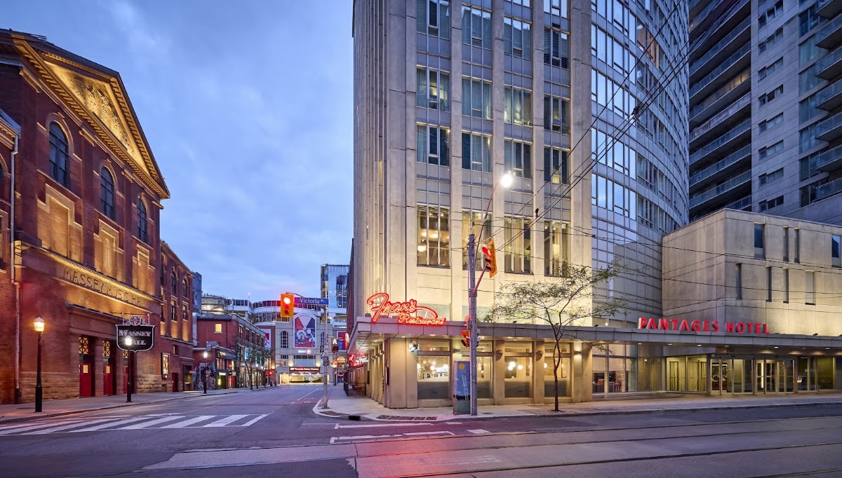 Pantages Hotel Downtown Toronto
