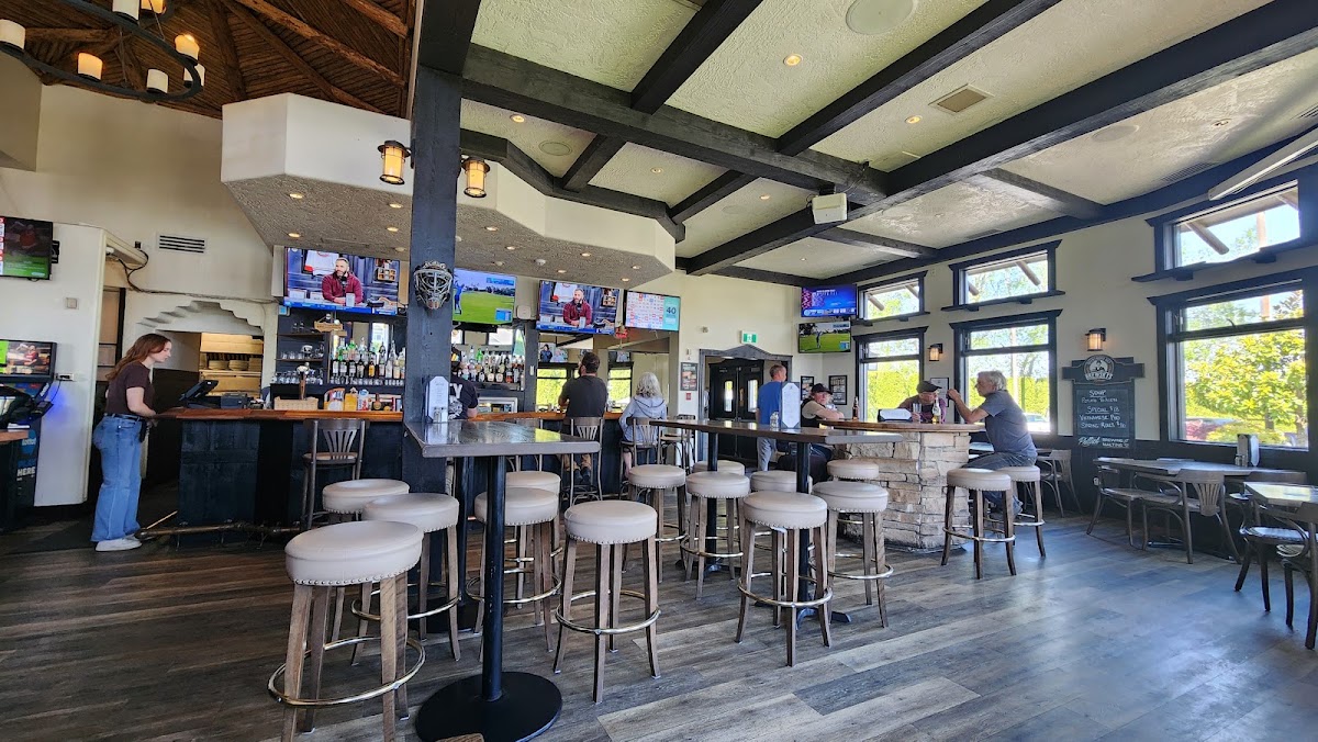 Brentwood Bay Brewskys Taphouse