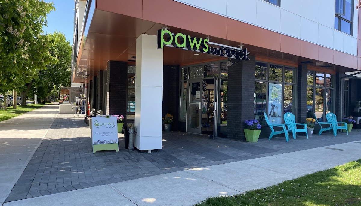 Paws on Cook Pet Store Inc.