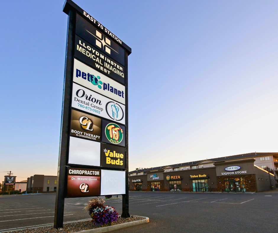 East 70 Station Shopping Centre
