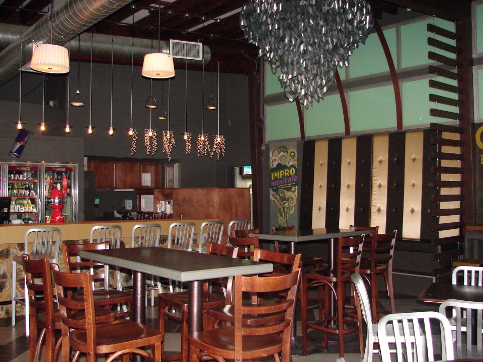 Cafe Bistro Chasse Galerie